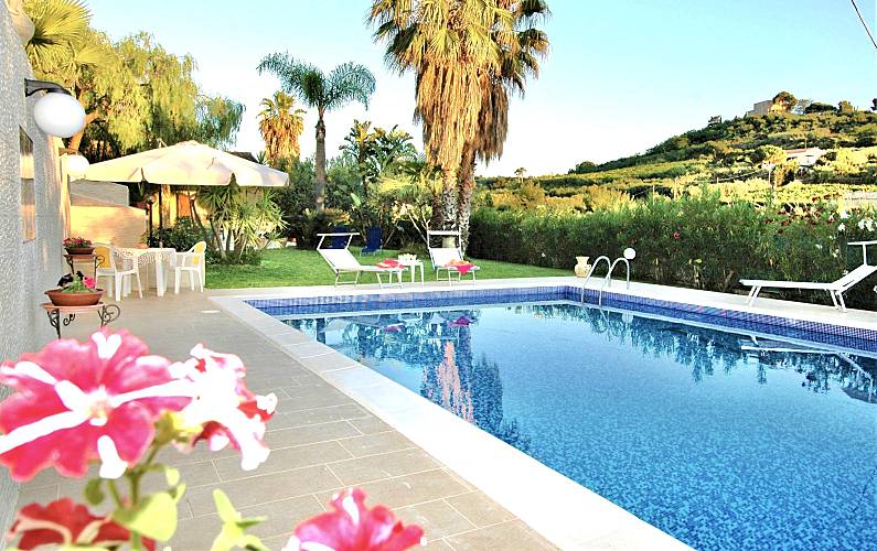 Villa Palermo Trappeto Ferienhaus - 