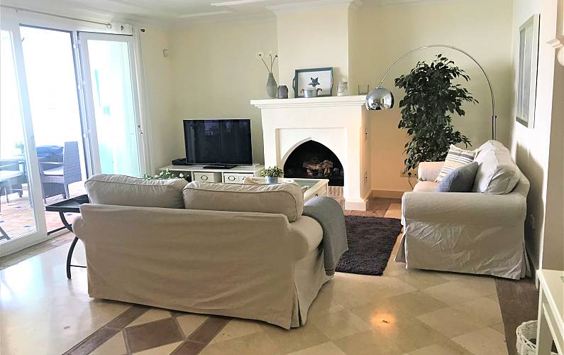 Luxuriöse Wohnzimmer Málaga Casares Ferienwohnung - Wohnzimmer