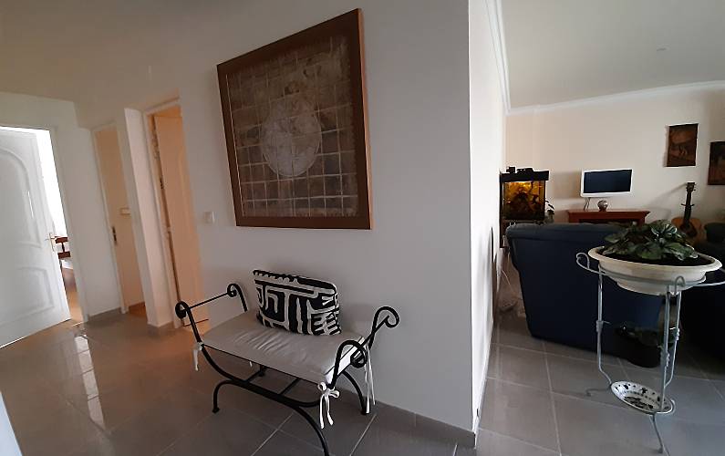 Modern Indoors Setúbal Seixal Apartment - Indoors