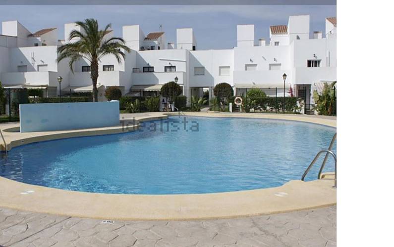 Appartement en location à 400 m de la plage 2