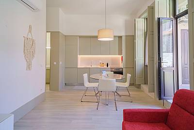 Apartamento para alugar a 100 m da praia Porto