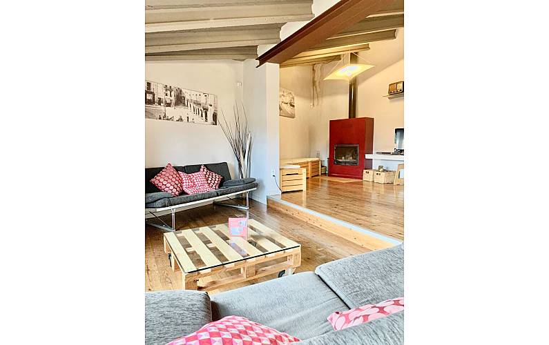 Apartment Living-room Girona Besalú Apartment - Living-room