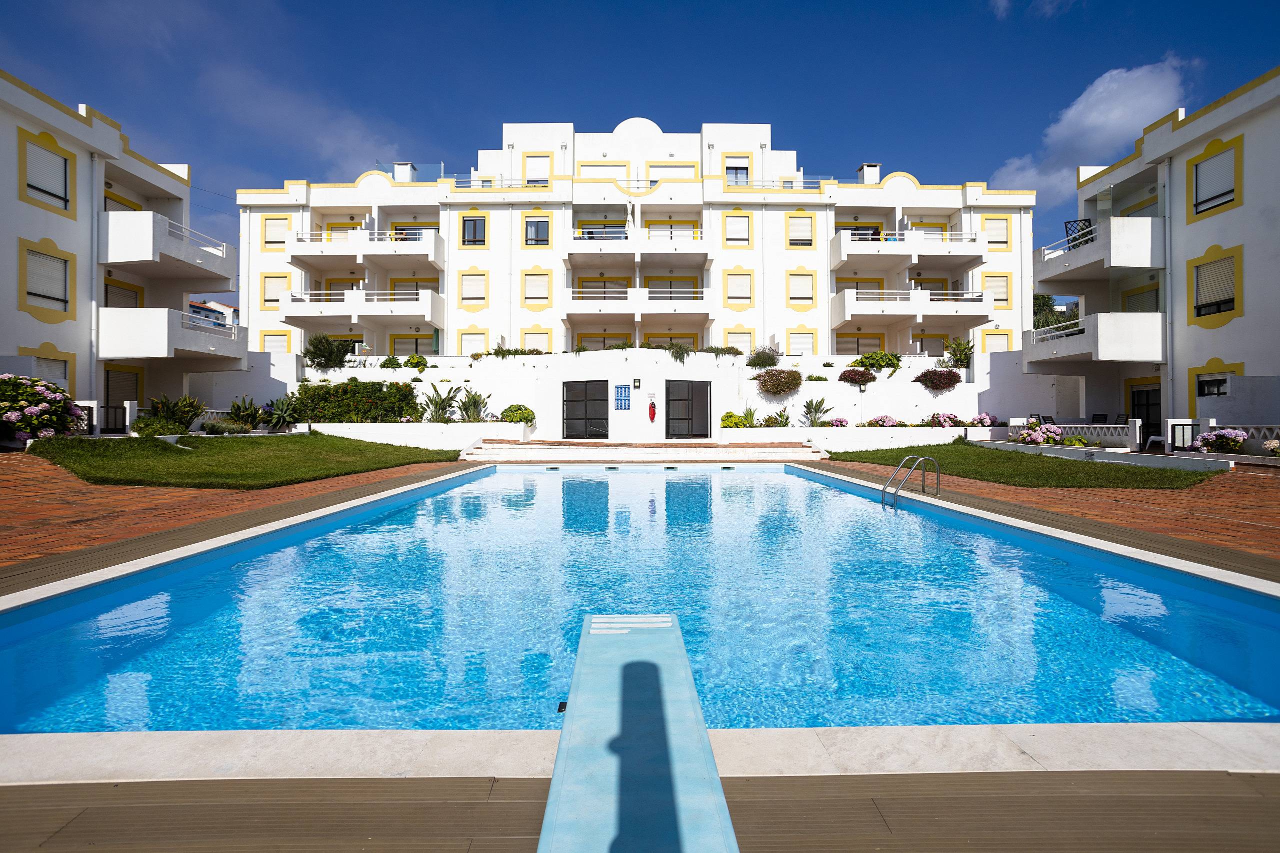 Holiday rentals Lisbon. Apartments, holiday homes and villas Self