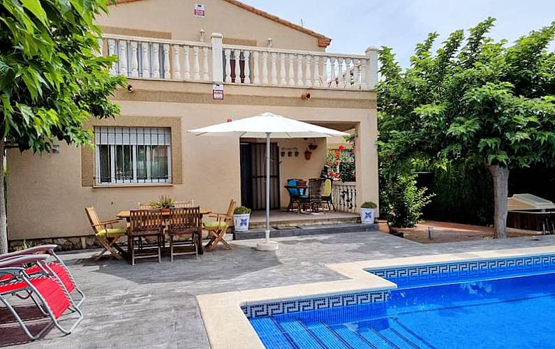 Haus Tarragona L' Ametlla de Mar Ferienhaus - 