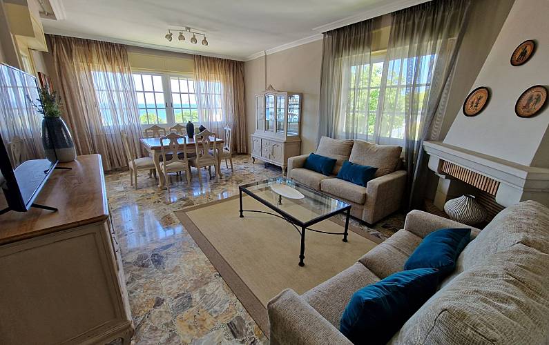 Haus Wohnzimmer Pontevedra Nigrán Ferienhaus - Wohnzimmer