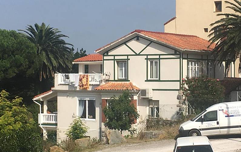 Villa Außenansicht des Hauses Cantabria Marina de Cudeyo Ferienhaus - Außenansicht des Hauses