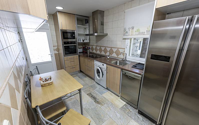 Country Kitchen Madrid La Cabrera Countryside villa - Kitchen