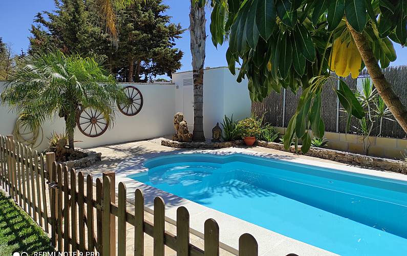 CASAS CON PISCINA Y JARDIN PRIVADO - Conil de la Frontera (Cádiz) Costa de  la Luz