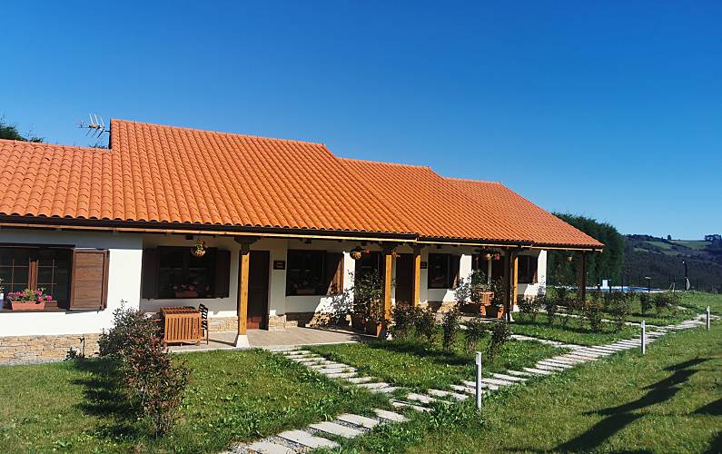 Haus Außenansicht des Hauses Asturien Cudillero Ferienhaus auf dem land - Außenansicht des Hauses