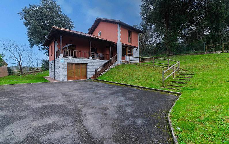  Außenansicht des Hauses Asturien Ribadesella Ferienhaus auf dem land - Außenansicht des Hauses