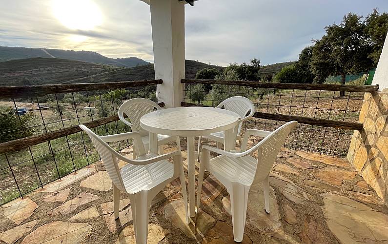 Apartment Terrace Cáceres Cañamero Cottage - Terrace
