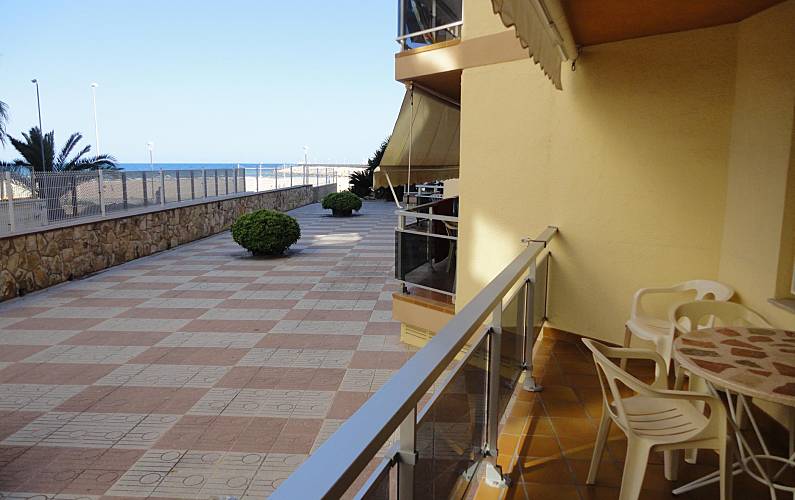 MONTEIXO Tarragona Torredembarra Apartment - 