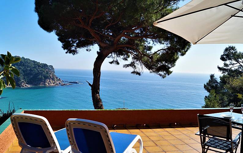 HAUS-MERKMALE. Girona Lloret de Mar villa - 