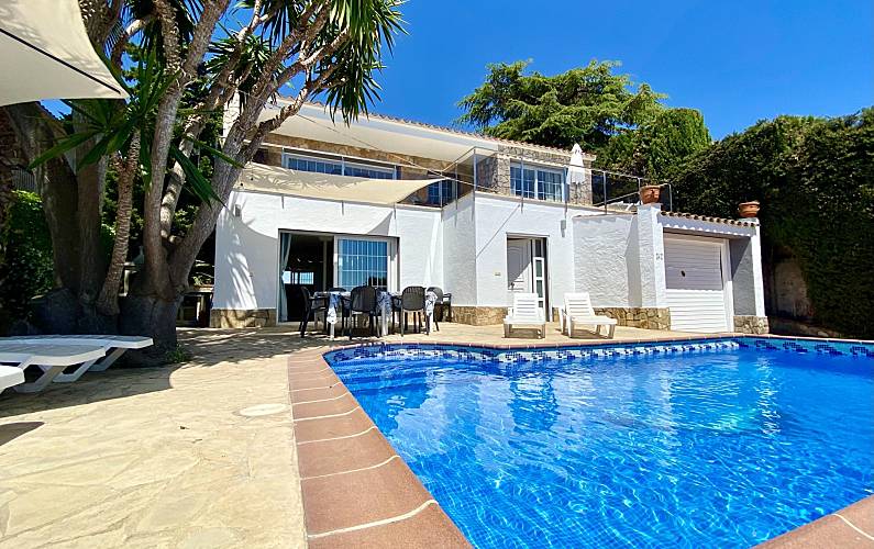 HAUS-MERKMALE. Girona Lloret de Mar villa - 