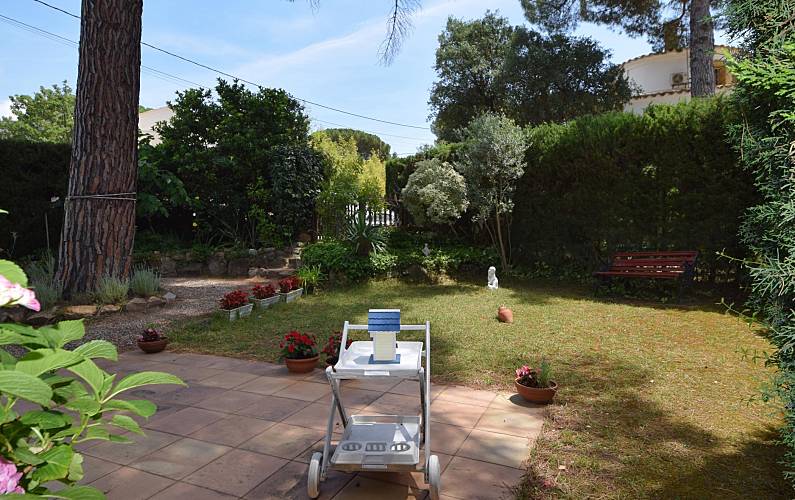 Description. Girona Santa Cristina d'Aro villa - 