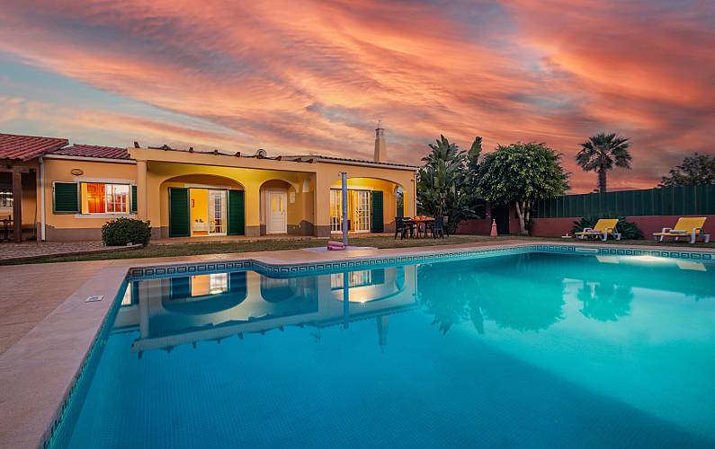 TRADITIONAL Algarve-Faro Albufeira villa - 