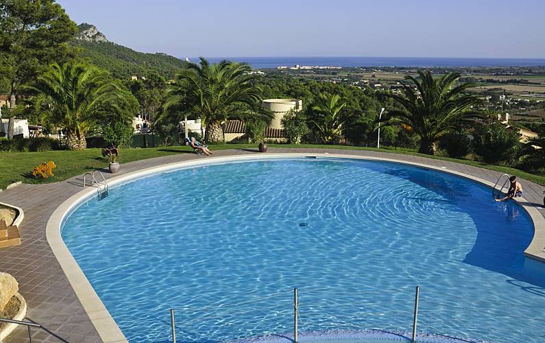 Geräumige Girona Torroella de Montgrí Ferienwohnung - 