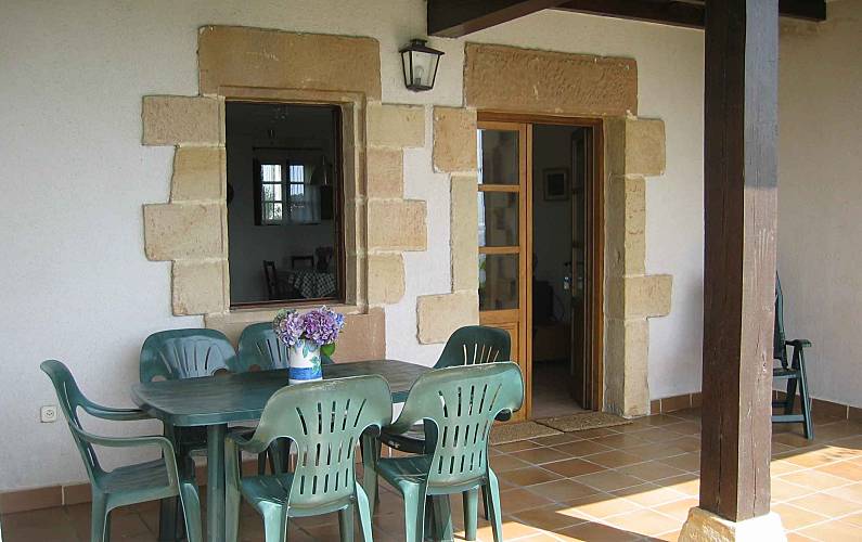 Haus Terrasse Cantabria Ruiloba Ferienhaus auf dem land - Terrasse