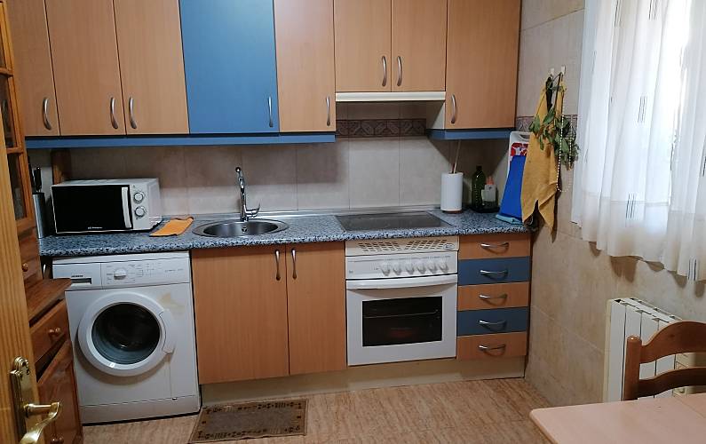 Apartment Kitchen Ávila Navaluenga Apartment - Kitchen