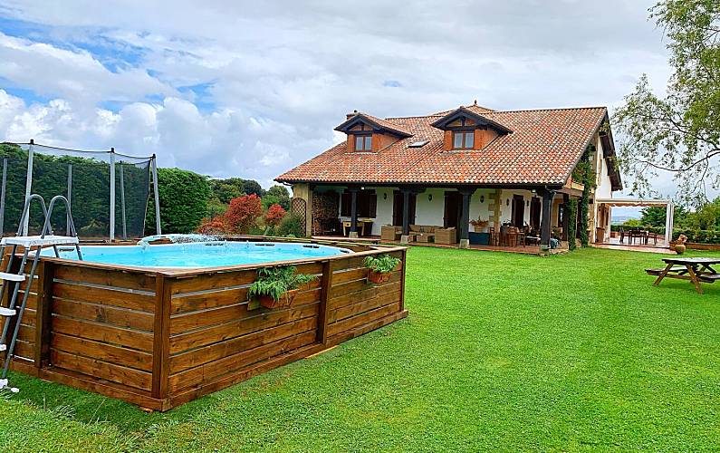 Villa Garten Cantabria Piélagos Villa auf dem Land - Garten