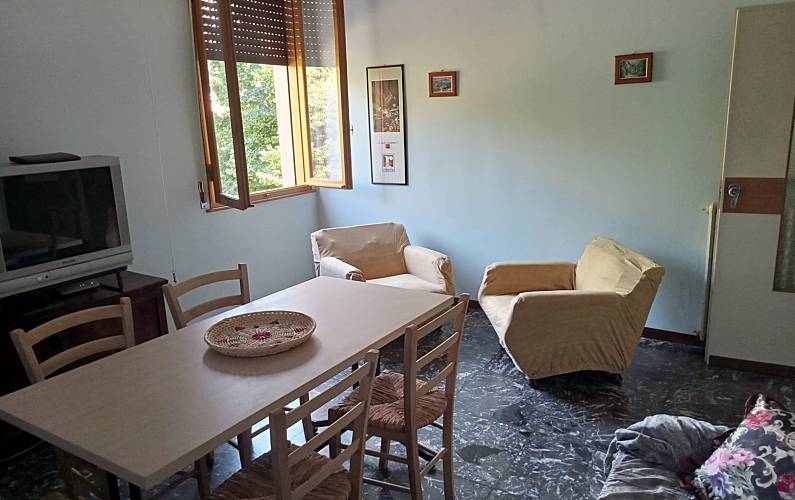 Wohnung Esszimmer Modena Modena Ferienwohnung - Esszimmer