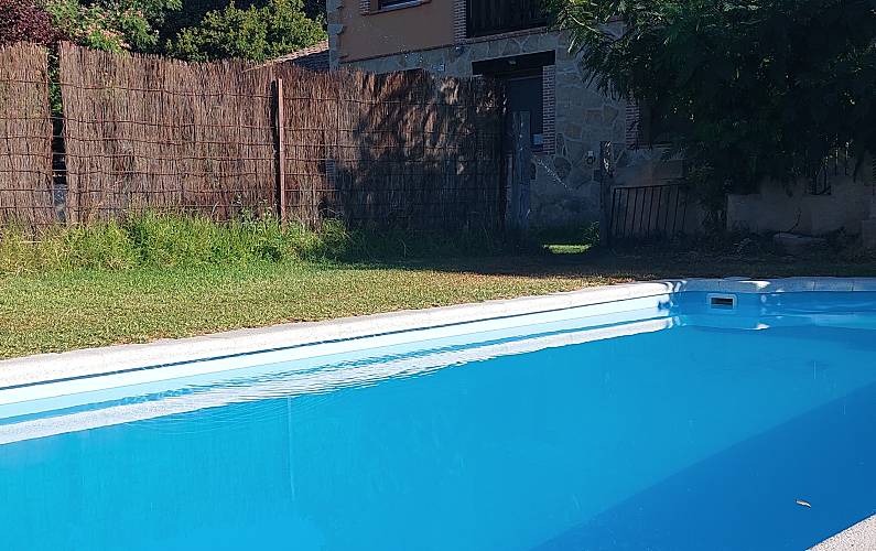 Villa Außenansicht des Hauses Ávila Candeleda Villa auf dem Land - Außenansicht des Hauses