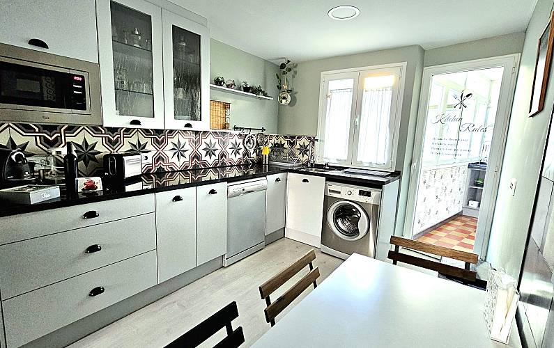 Apartment Kitchen Valladolid Valladolid Apartment - Kitchen