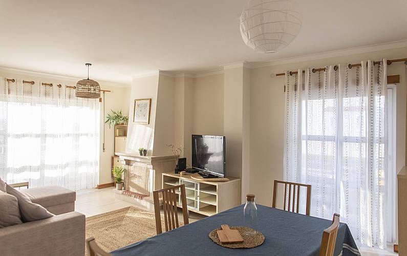 Apartment Dining-room Leiria Peniche Apartment - Dining-room