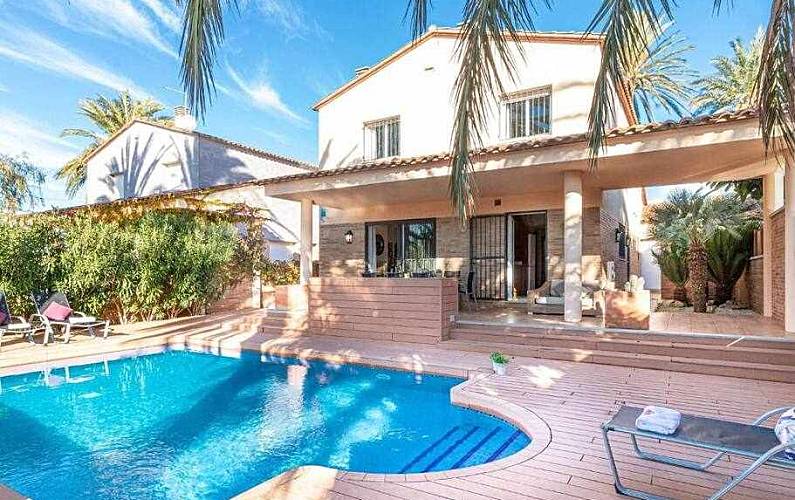 Belle Gérone Castelló d'Empúries Gîte maison - 