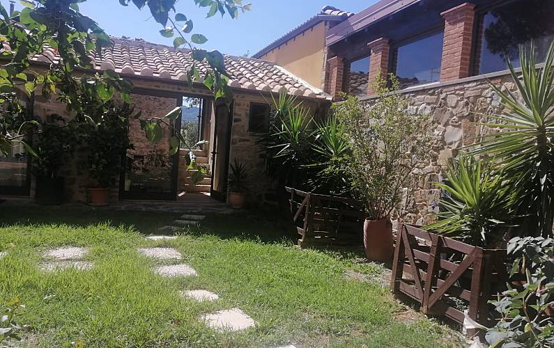 Villa in affitto tra Val d'Orcia, Maremma e Amiata