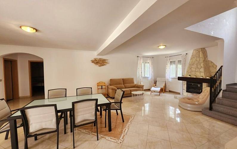 Villa en location à 4 km de la plage 3