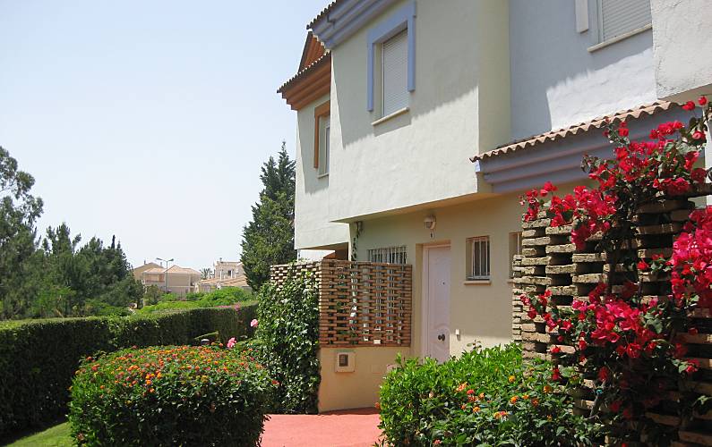 Haus Außenansicht des Hauses Huelva Isla Cristina Ferienhaus - Außenansicht des Hauses