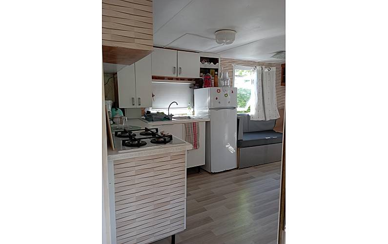 Mobil-home pour 4-6 personnes  5