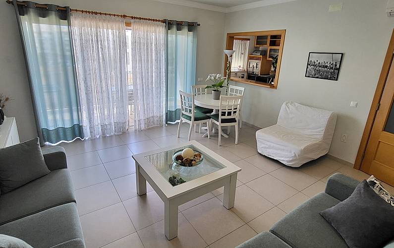 Appartement (T1) en location à 450 m de la plage 5