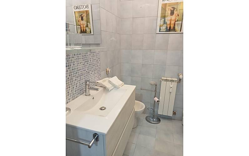 Apartment Bathroom Rome Rome Apartment - Bathroom