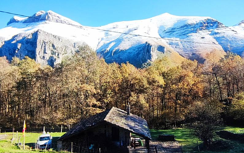 Cabin Cantabria San Roque de Riomiera Cottage - 