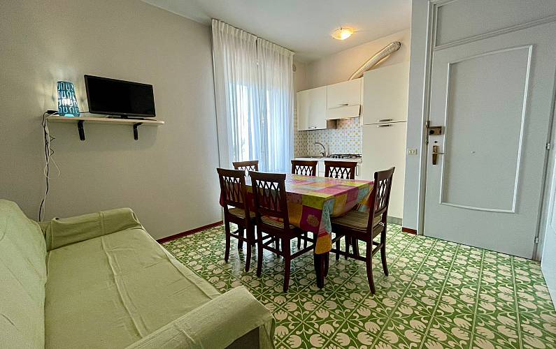 Appartement de 2 chambres à 150 m de la plage 4