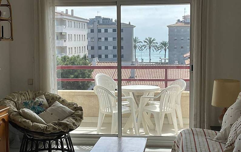 Taste Tarragona Calafell Apartment - 