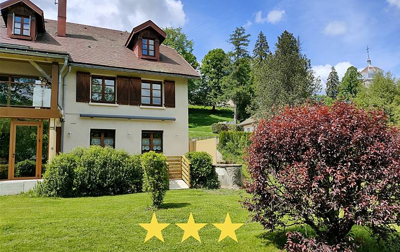 Gîte 829 Montagnes du Jura, Spa Sauna, classé 3* Jura - Extérieur de la maison