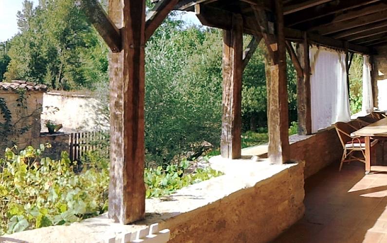 Ancienne ferme avec 3 chambres doubles, piscine 2