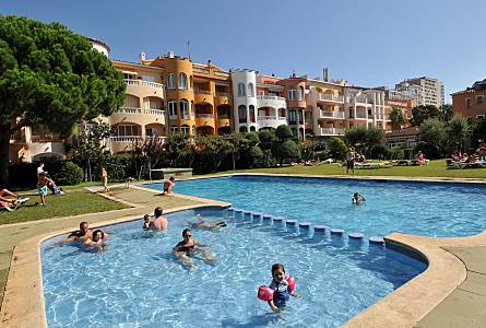 Appartamenti con piscina vicino alla spiaggia. Rif. Conte Empuries-46. Girona - 