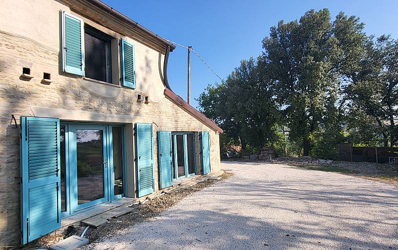 Villa pour 8-10 personnes dans les Marche 2