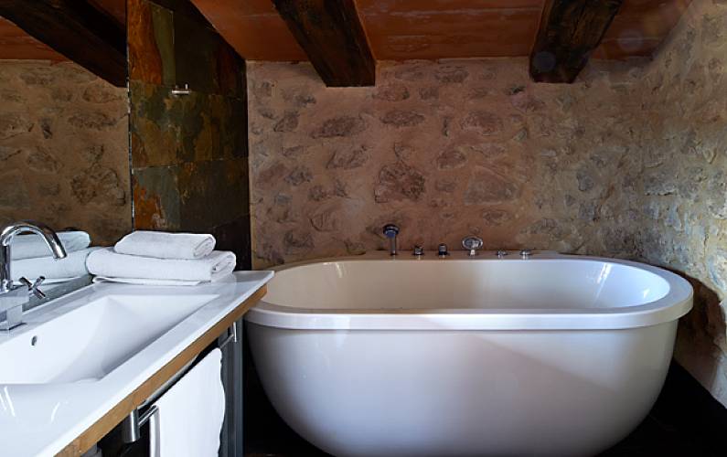 Finca Ecologica de 40 hectareas, con piscina Valencia