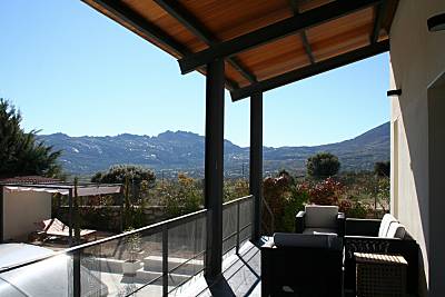 Villa con piscina, gimnasio y sauna en pleno campo Madrid