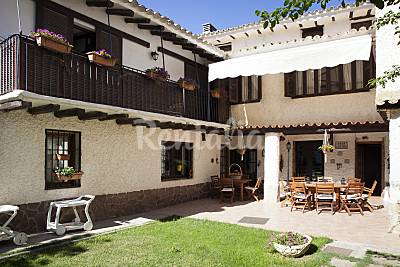 Casa señorial con gran jardin y piscina Zaragoza