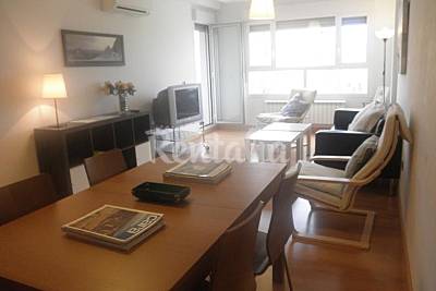 4 Apartamentos de 1 a 10 personas. Garaje. 50-300€ Rioja (La)