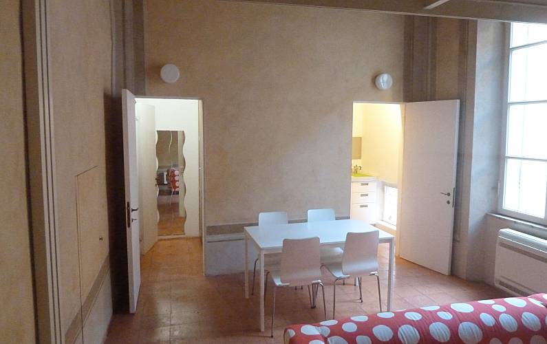 Appartamento a 100 mt dal Duomo Romanico, B25