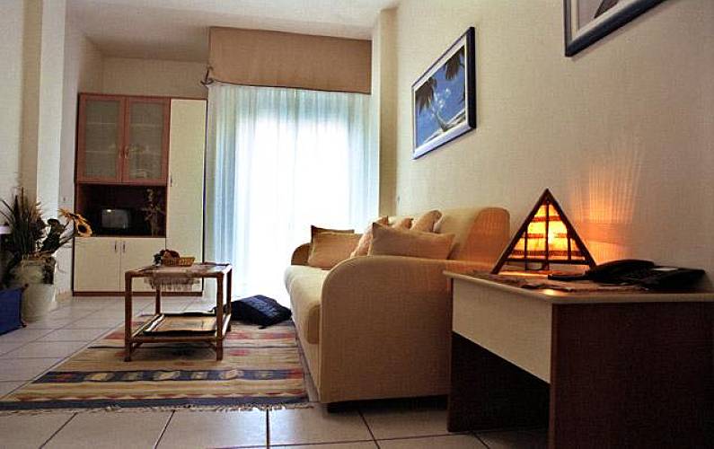9 Sala de Jantar Rimini Cattolica Apartamento - Sala de Jantar