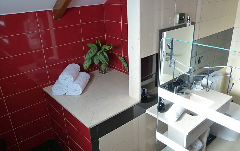 Casa Casa-de-banho Ilha da Madeira Ribeira Brava vivenda - Casa-de-banho