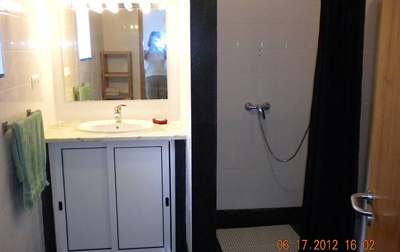 Casa Casa-de-banho Ilha do Pico São Roque do Pico casa - Casa-de-banho